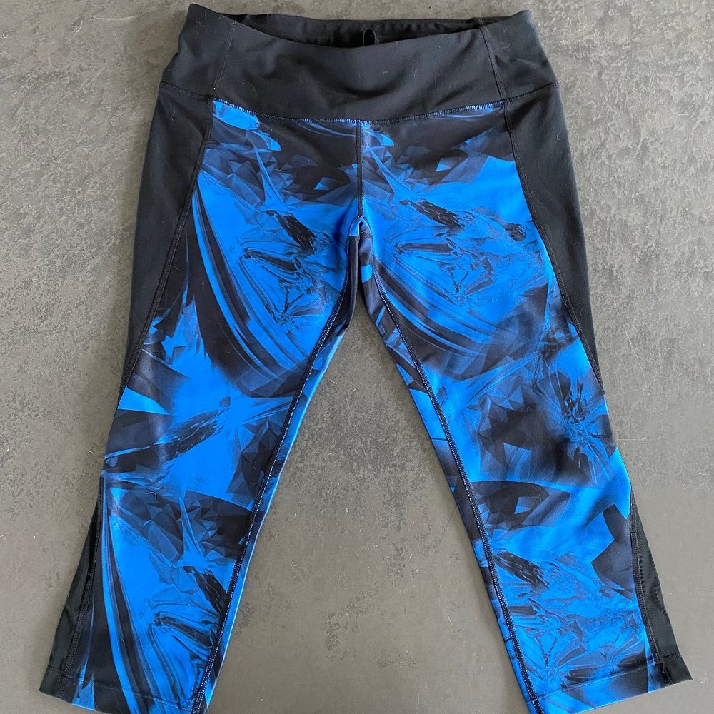 MPG Capri length Leggings